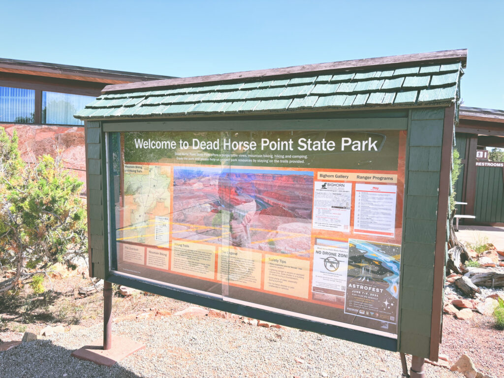 アメリカユタ州デッドホースポイント州立公園Dead Horse Point State Park見どころ魅力トレイル・ハイキングモデルコース日本人観光
