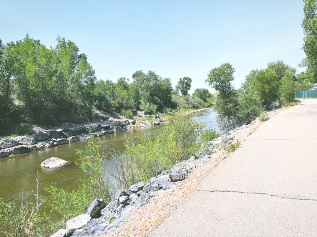 アメリカワイオミング州ベアーリバー州立公園Bear River State Park見どころ魅力トレイル・ハイキングモデルコース日本人観光