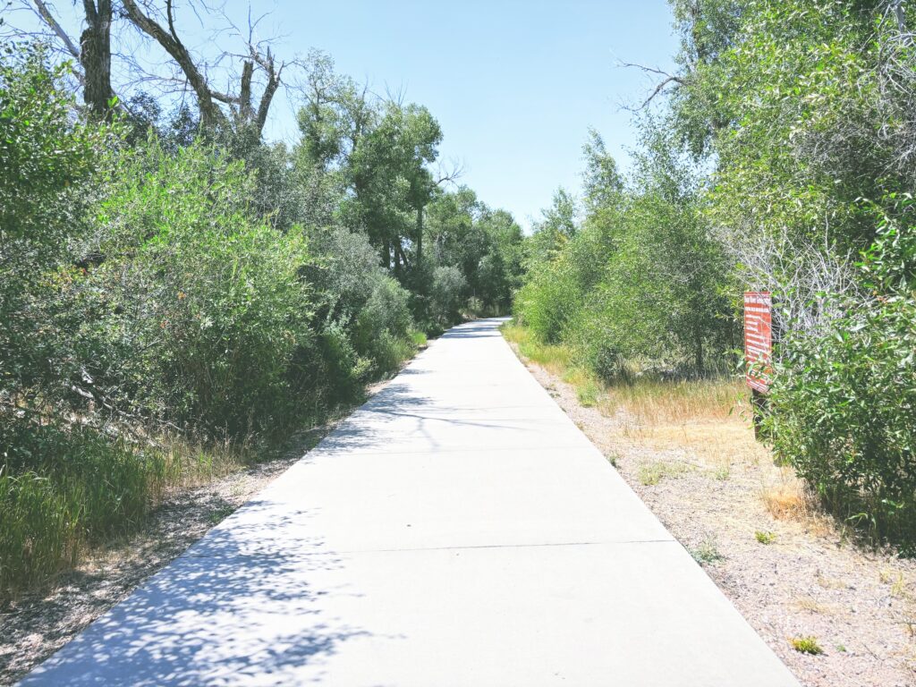 アメリカワイオミング州ベアーリバー州立公園Bear River State Park見どころ魅力トレイル・ハイキングモデルコース日本人観光