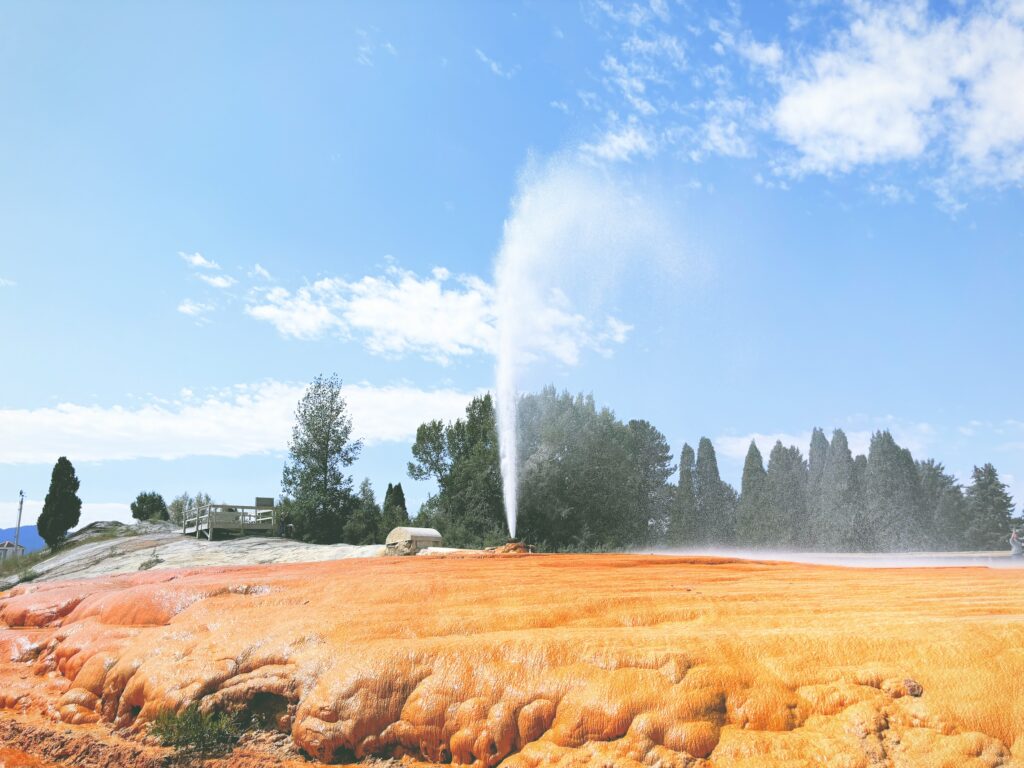 アメリカアイダホ州ガイザーパークGeyser Park見どころ魅力日本人観光