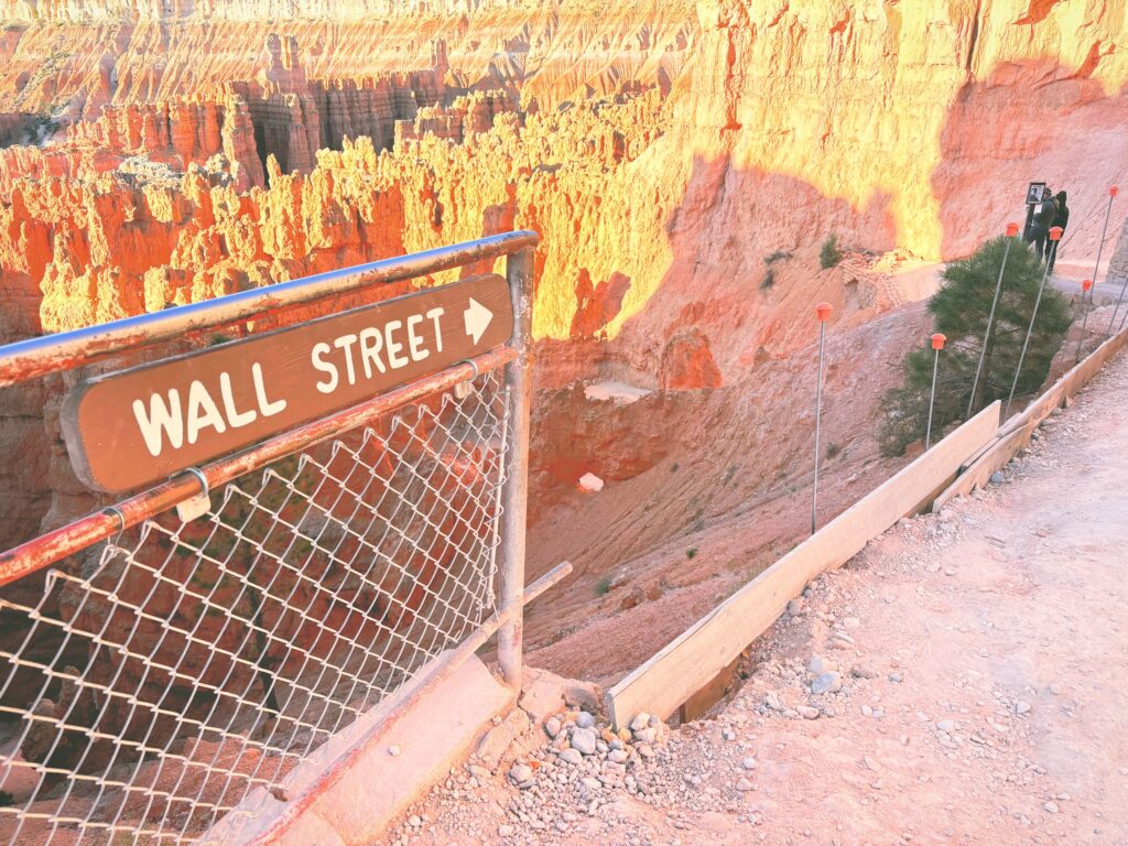 アメリカユタ州ブライスキャニオン国立公園Bryce Canyon National Park見どころ魅力トレイル・ハイキングモデルコース日本人観光