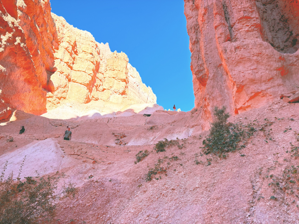 アメリカユタ州ブライスキャニオン国立公園Bryce Canyon National Park見どころ魅力トレイル・ハイキングモデルコース日本人観光