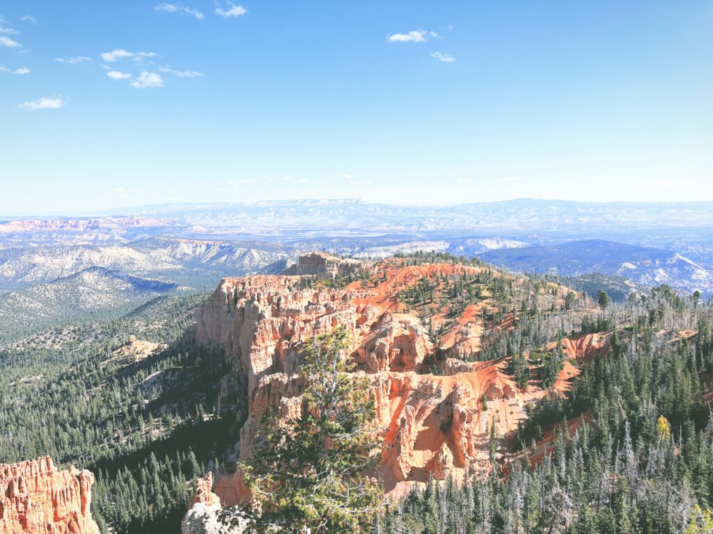 アメリカユタ州ブライスキャニオン国立公園Bryce Canyon National Park見どころ魅力トレイル・ハイキングモデルコース日本人観光