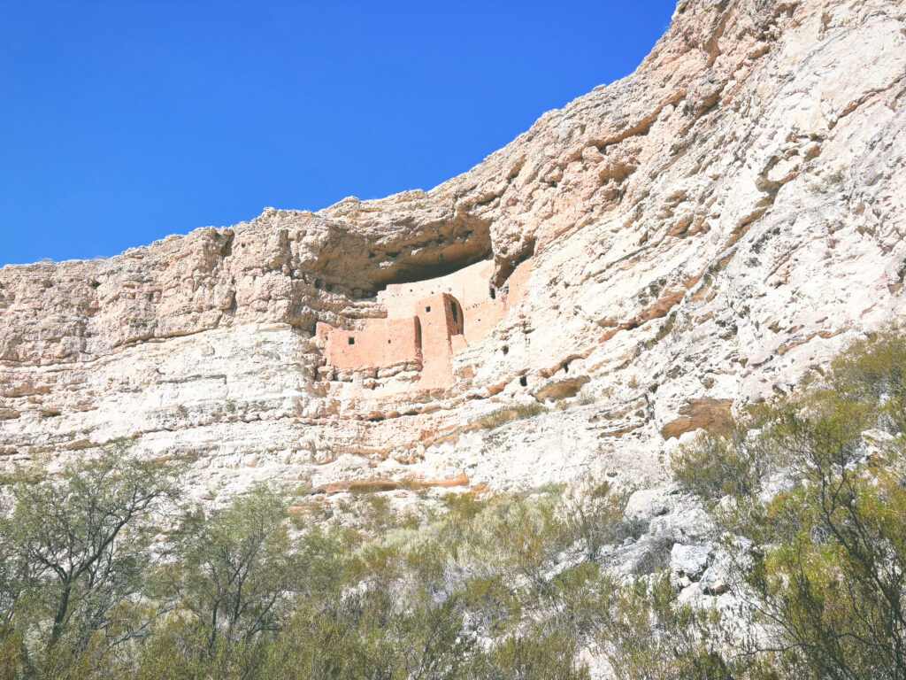 アメリカアリゾナ州モンテズマキャッスル国定公園Montezuma Castle National Monument見どころ魅力トレイル・ハイキングモデルコース日本人観光