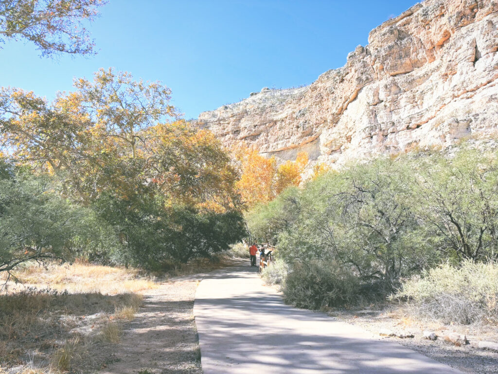 アメリカアリゾナ州モンテズマキャッスル国定公園Montezuma Castle National Monument見どころ魅力トレイル・ハイキングモデルコース日本人観光