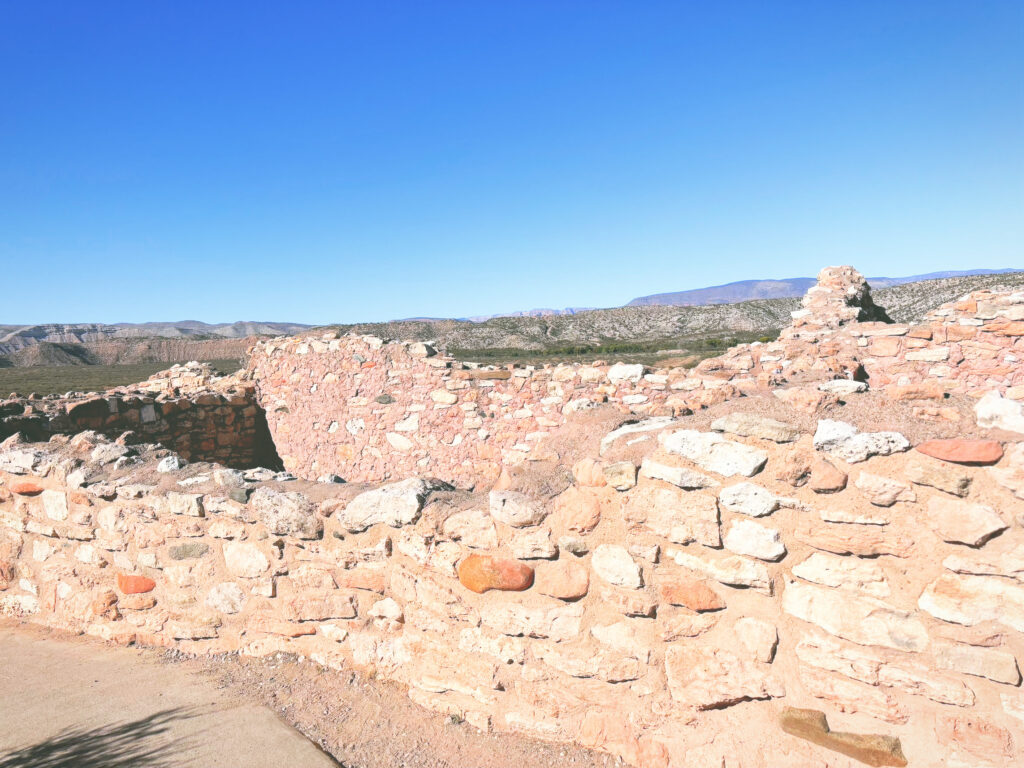 アメリカアリゾナ州ツジグート国定公園Tuzigoot National Monument見どころ魅力トレイル・ハイキングモデルコース日本人観光