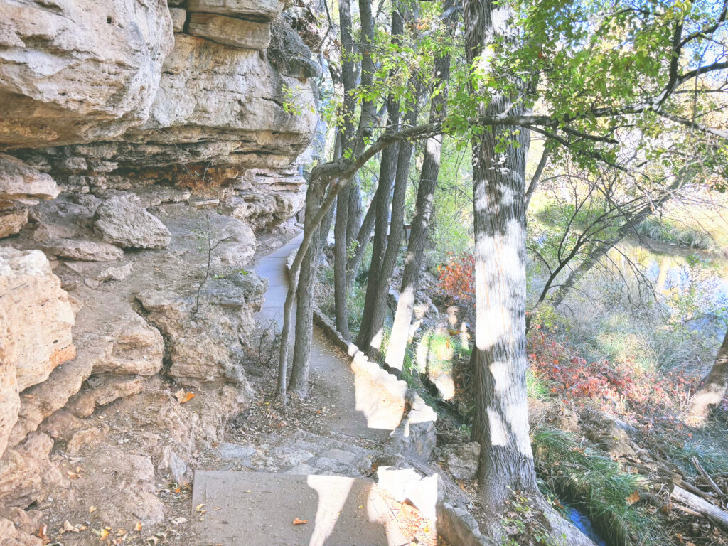 アメリカアリゾナ州モンテズマキャッスル国定公園Montezuma Castle National Monument見どころ魅力トレイル・ハイキングモデルコース日本人観光