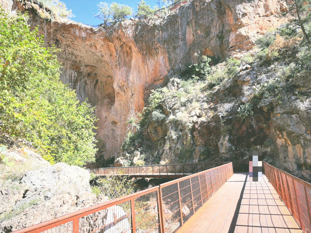 アメリカアリゾナ州トントナチュラルブリッジ州立公園Tonto Natural Bridge State Park見どころ魅力トレイル・ハイキングモデルコース日本人観光