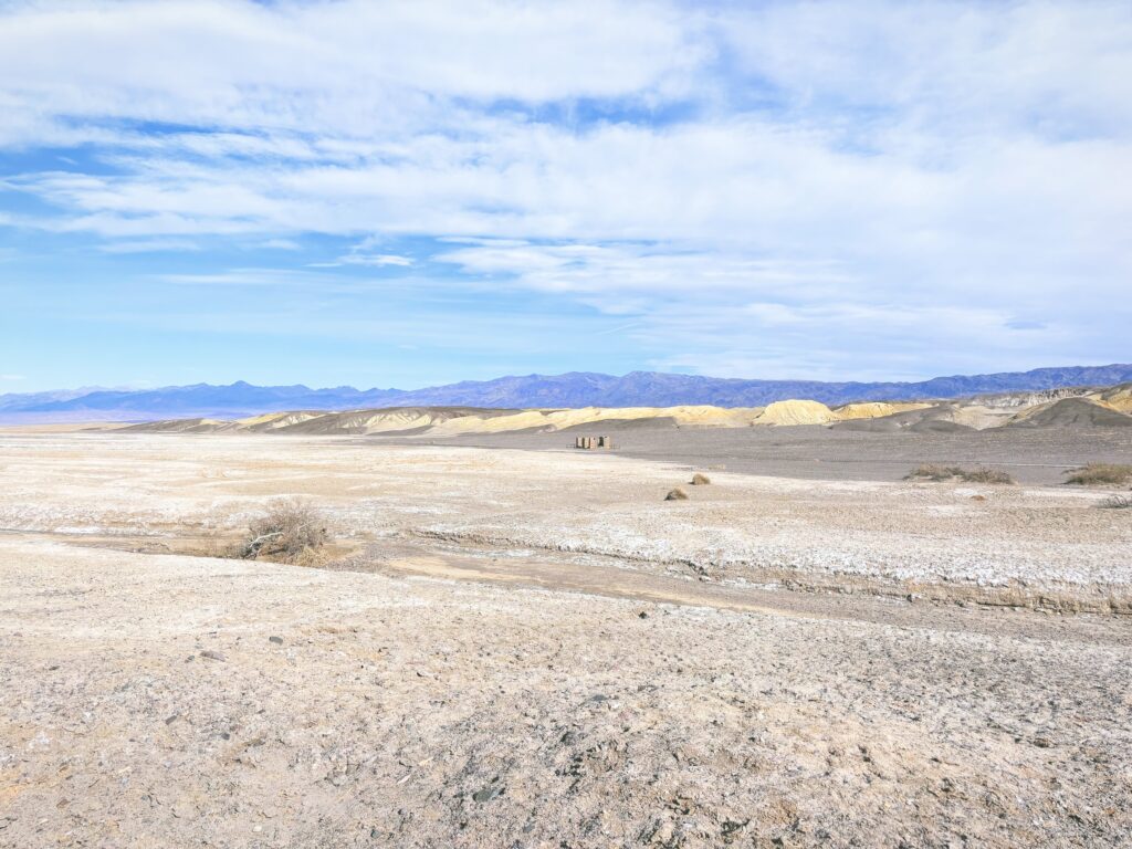 アメリカカリフォルニア州ネバダ州デスバレー国立公園Death Valley National Park見どころ魅力トレイル・ハイキングモデルコース日本人観光