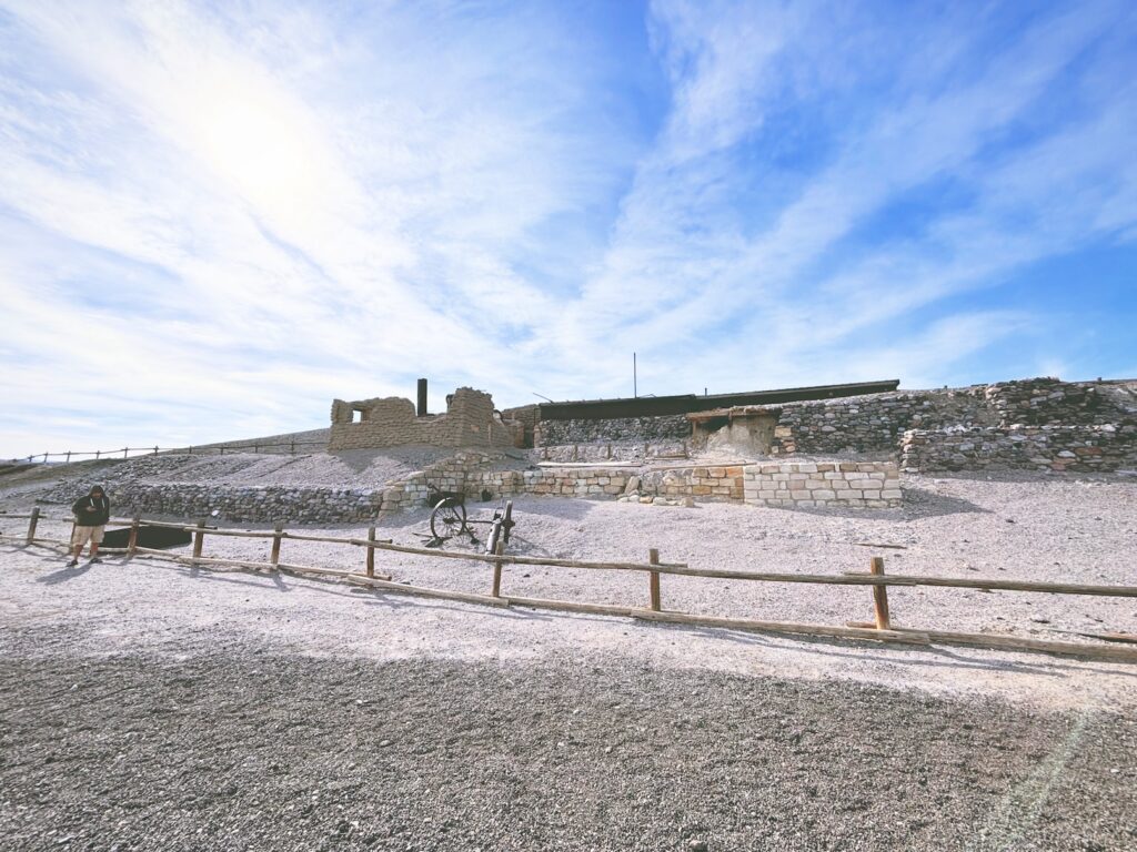 アメリカカリフォルニア州ネバダ州デスバレー国立公園Death Valley National Park見どころ魅力トレイル・ハイキングモデルコース日本人観光