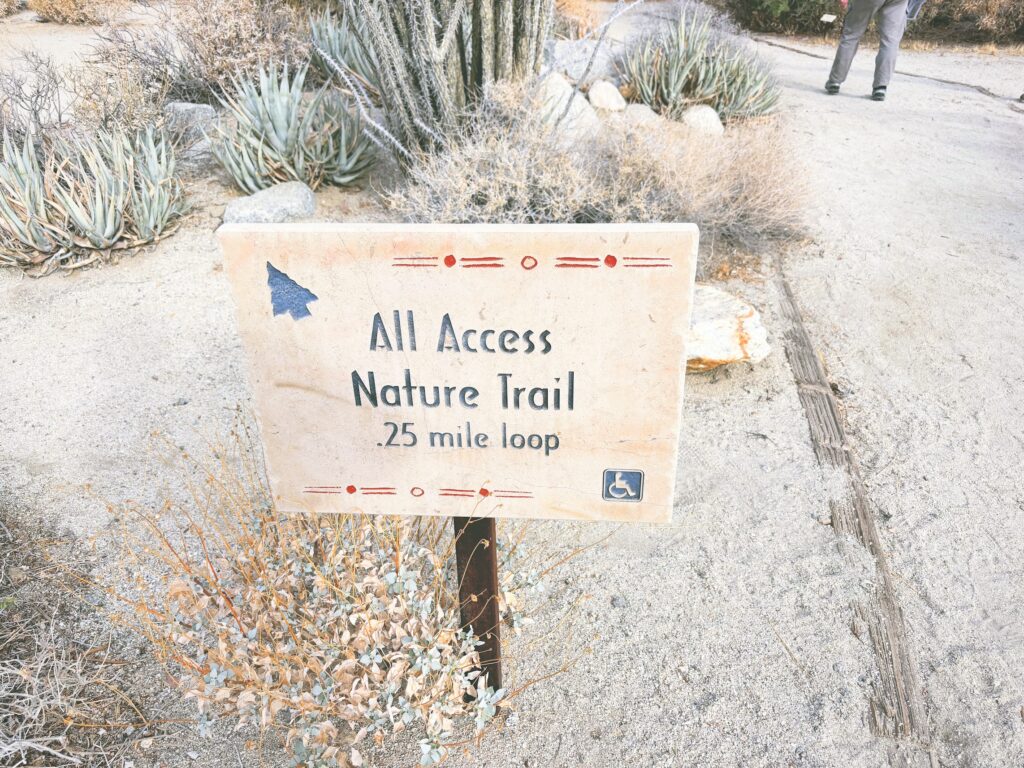 アメリカカリフォルニア州アンザボレゴ砂漠州立公園Anza-Borrego Desert State Park見どころ魅力トレイル・ハイキングモデルコース日本人観光