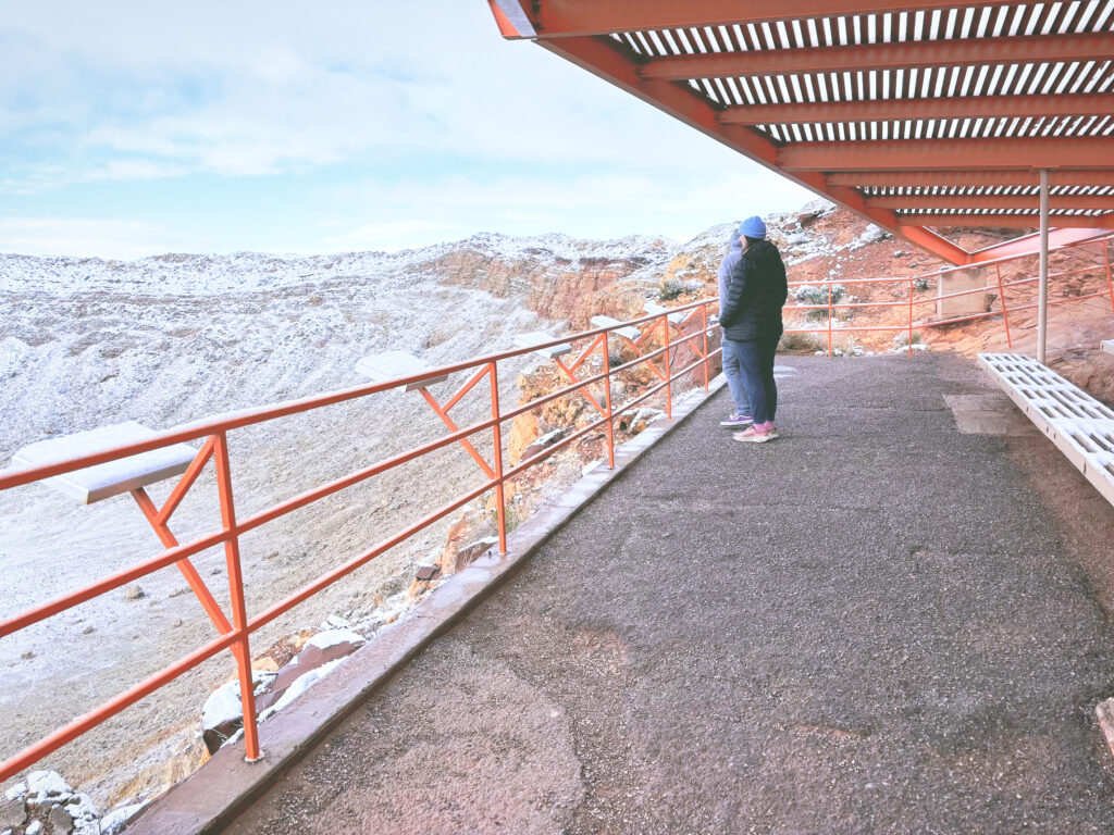 アメリカアリゾナ州メテオクレーターMeteor Crater Natural Landmark見どころ魅力トレイル・ハイキングモデルコース日本人観光