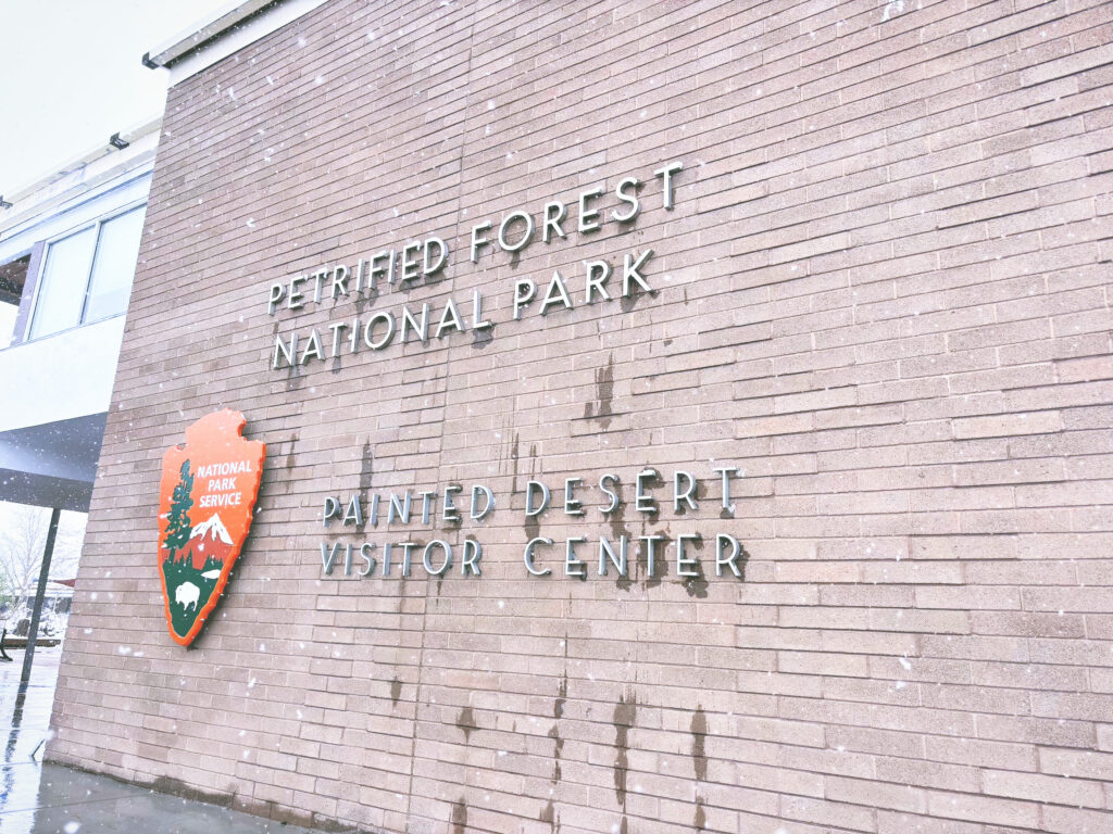 アメリカアリゾナ州化石の森国立公園Petrified Forest National Park見どころ魅力トレイル・ハイキングモデルコース日本人観光