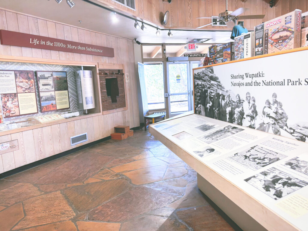 アメリカアリゾナ州ウパトキ国定公園Wupatki National Monument見どころ魅力トレイル・ハイキングモデルコース日本人観光