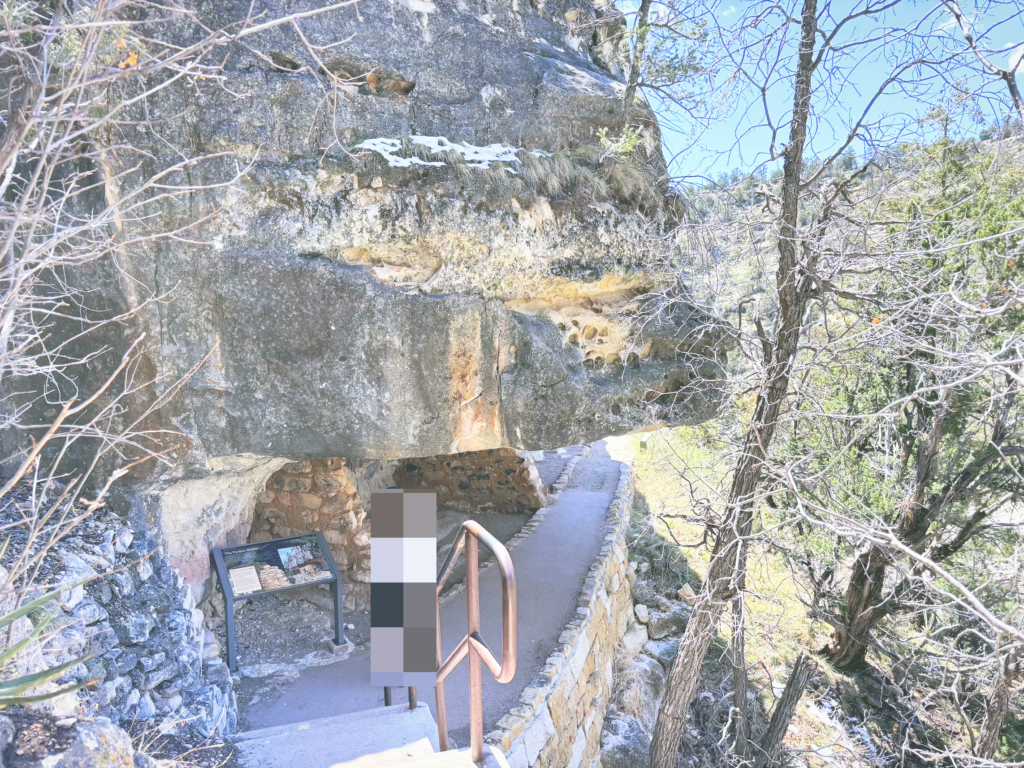 アメリカアリゾナ州ウォルナットキャニオン国定公園Walnut Canyon National Monument見どころ魅力トレイル・ハイキングモデルコース日本人観光