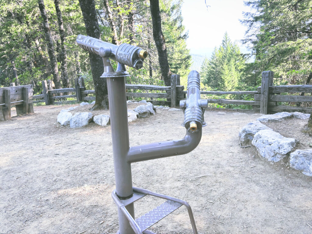 アメリカカリフォルニア州キャッスルクラッグス州立公園Castle Crags State Park見どころ魅力トレイル・ハイキングモデルコース日本人観光