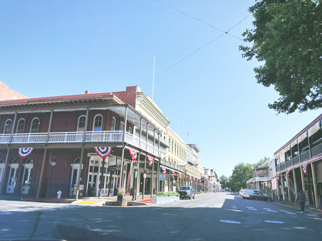 アメリカカリフォルニア州オールドサクラメント州立歴史公園Old Sacramento State Historic Park見どころ魅力トレイル・ハイキングモデルコース日本人観光