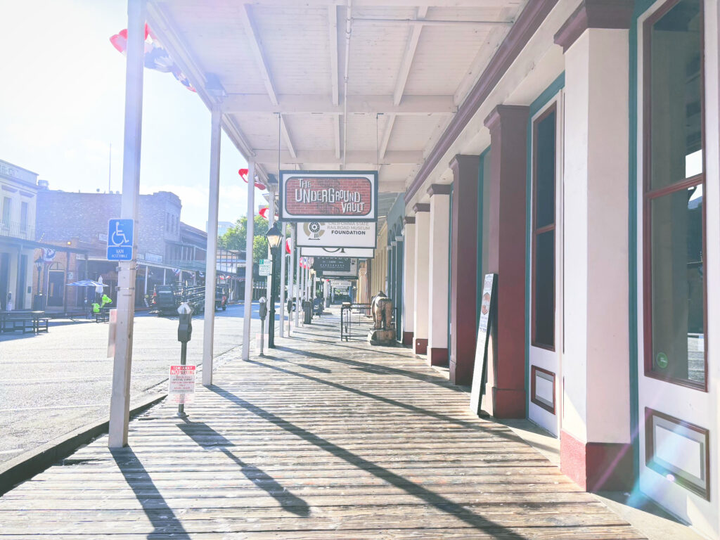 アメリカカリフォルニア州オールドサクラメント州立歴史公園Old Sacramento State Historic Park見どころ魅力トレイル・ハイキングモデルコース日本人観光