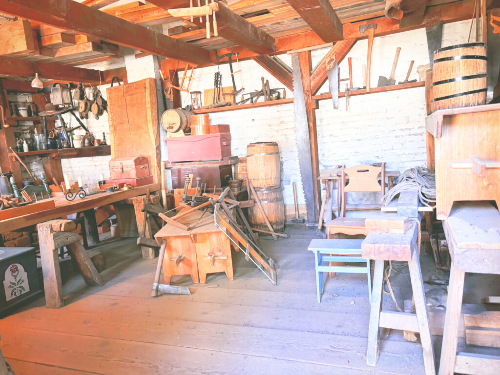 アメリカカリフォルニア州サッターズフォート州立歴史公園Sutter's Fort State Historic Park見どころ魅力トレイル・ハイキングモデルコース日本人観光