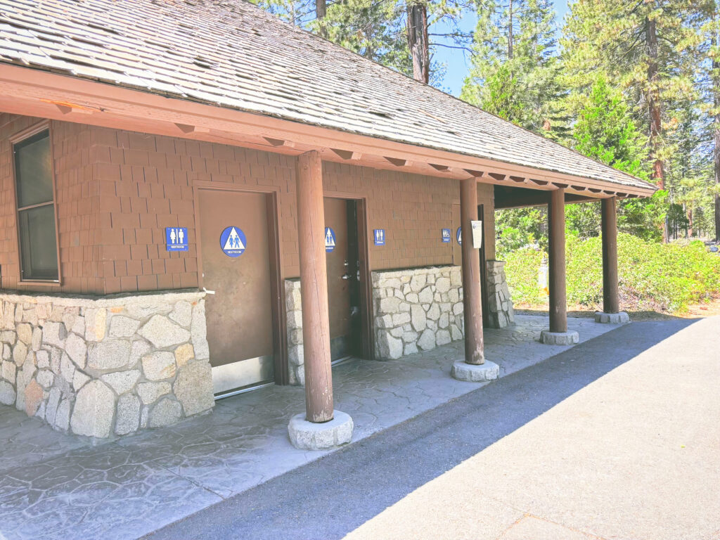 アメリカカリフォルニア州シュガーパインポイント州立公園Ed Z'berg Sugar Pine Point State Park見どころ魅力トレイル・ハイキングモデルコース日本人観光