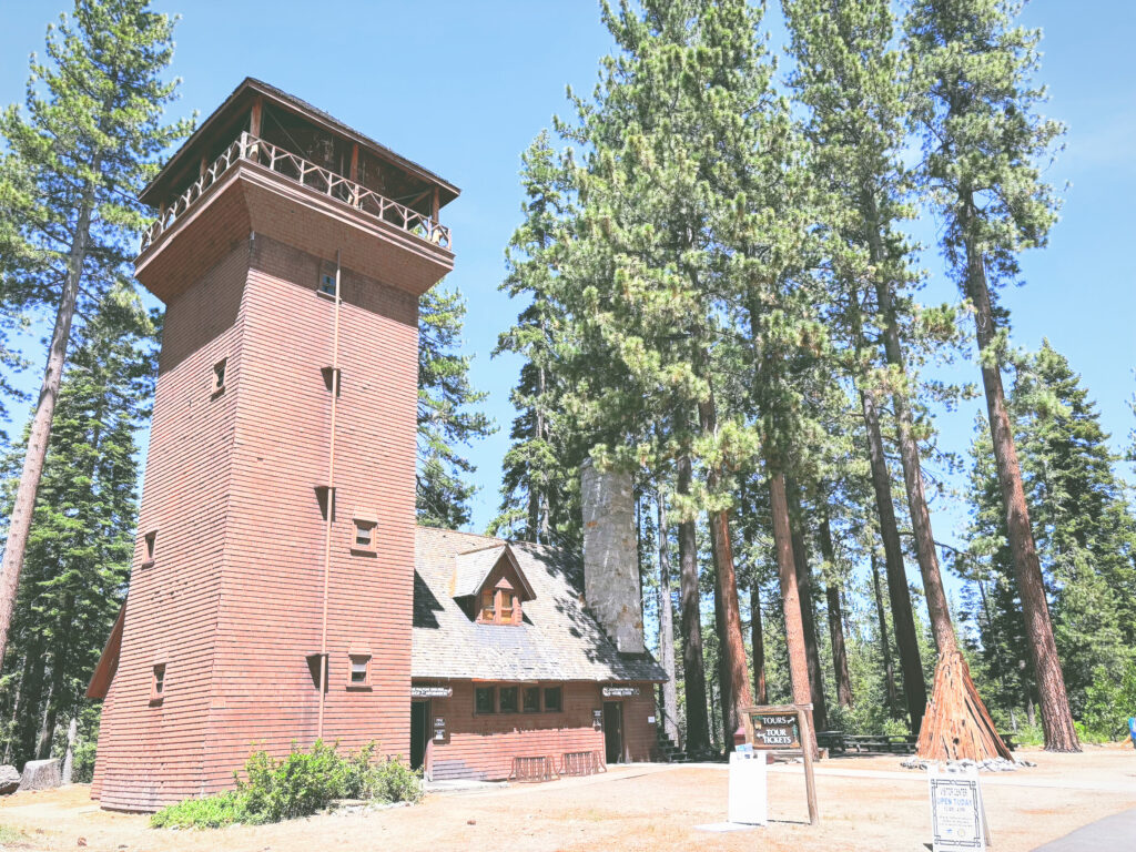 アメリカカリフォルニア州シュガーパインポイント州立公園Ed Z'berg Sugar Pine Point State Park見どころ魅力トレイル・ハイキングモデルコース日本人観光