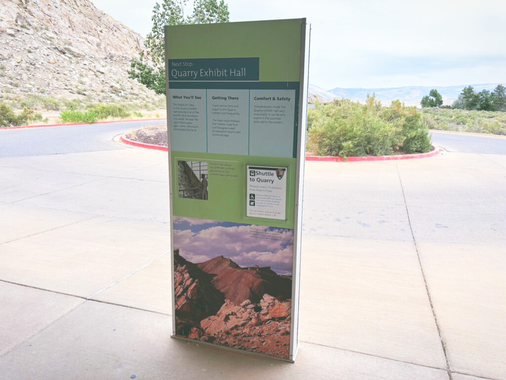 アメリカコロラド州ユタ州ダイナソー国定公園Dinosaur National Monument見どころ魅力トレイル・ハイキングモデルコース日本人観光