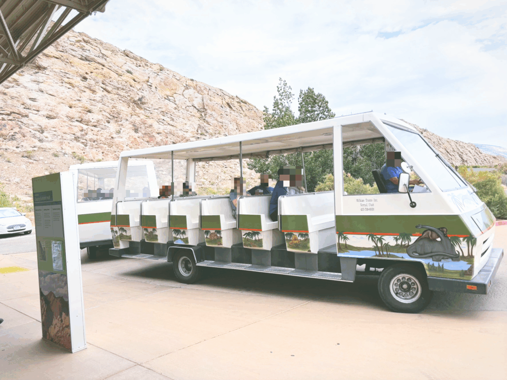 アメリカコロラド州ユタ州ダイナソー国定公園Dinosaur National Monument見どころ魅力トレイル・ハイキングモデルコース日本人観光